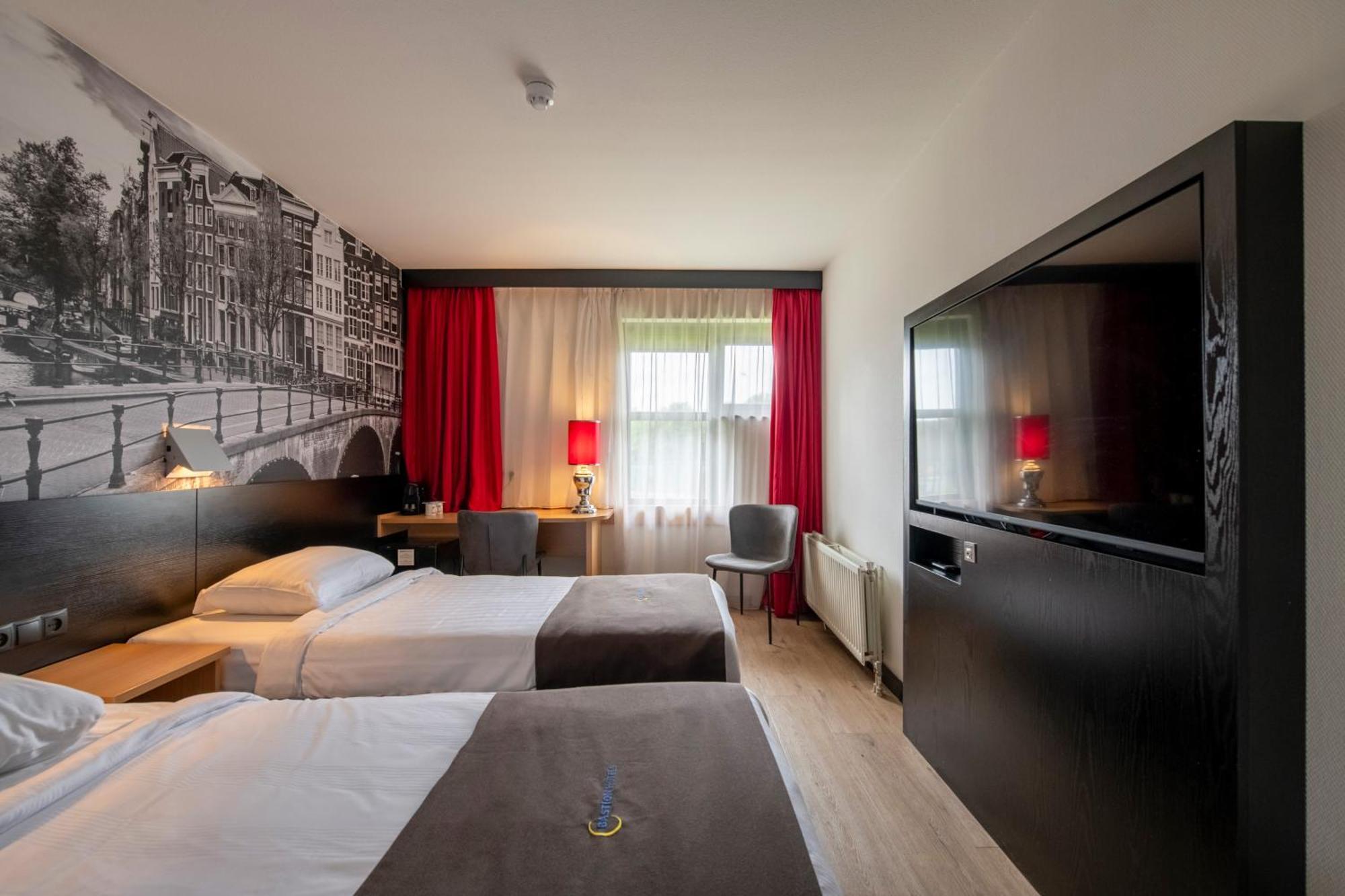 Bastion Hotel Schiphol Hoofddorp Exterior foto